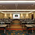 Courtyard By Marriott Duesseldorf Seestern 